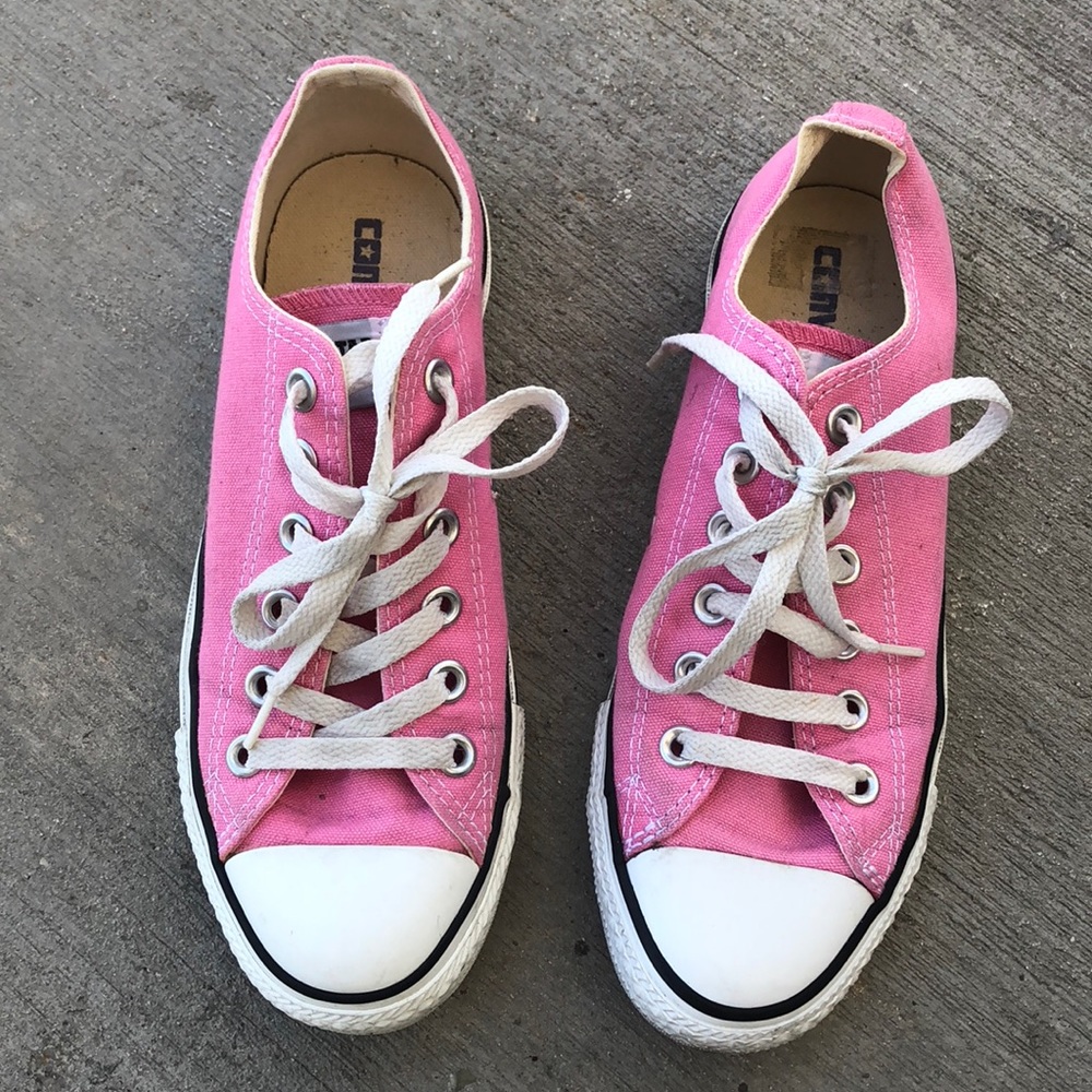 Converse pink women’s size:7